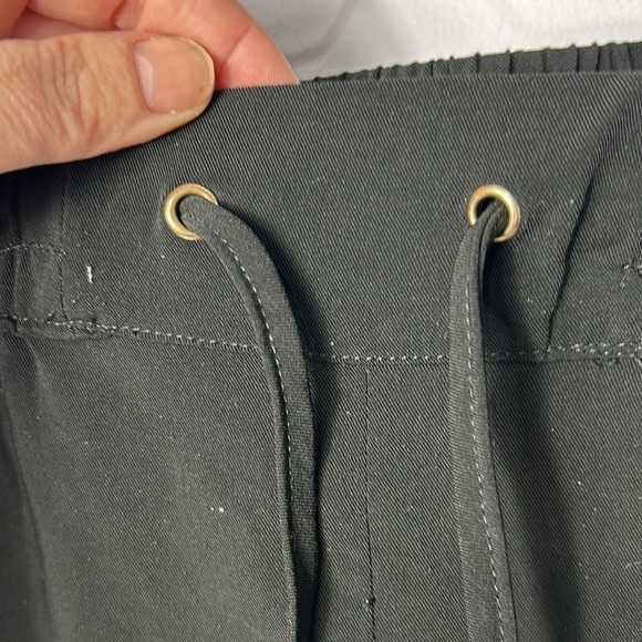 Dynamite Shorts - Picture 2 of 9